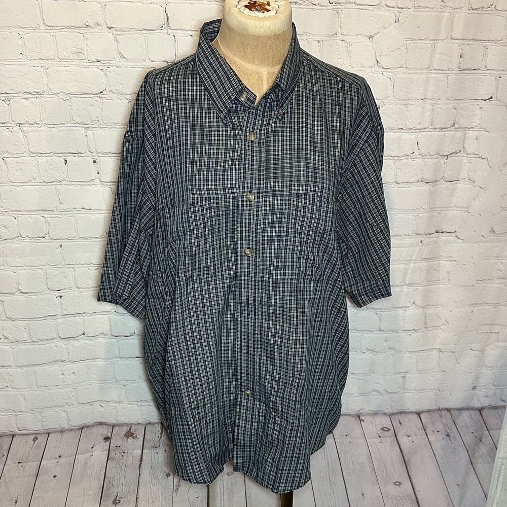 Van Heusen Preppy Dark Academia Large‎ Short Sleeve Plaid Button Down Shirt